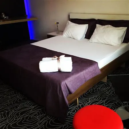 Royal Tuyap Apartment *