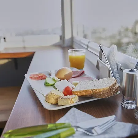 Hotel Arart