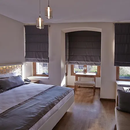 Hotel Arart