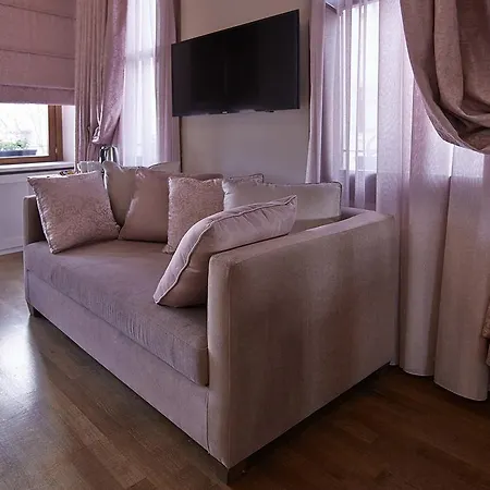 Arart Hotel 3*