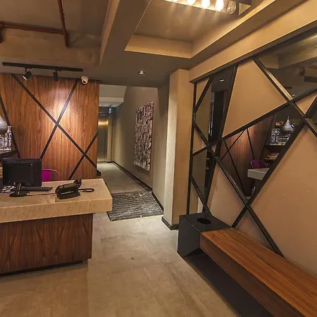 Redmont Nisantasi Hotel