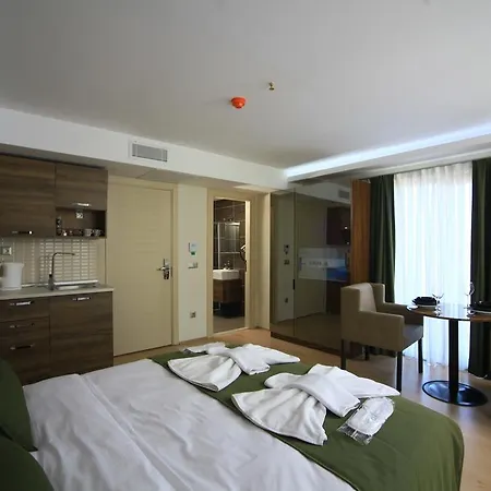 Onur Aparthotel *
