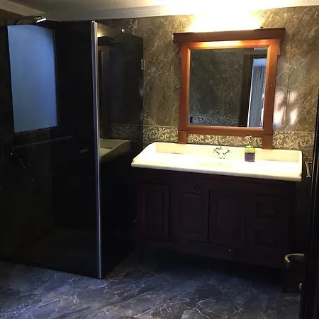 Royal 7br Emirgan Villa