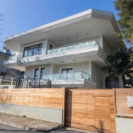 Villa Royal 7br Emirgan Istanbul