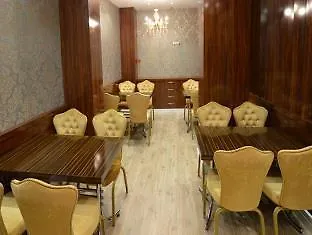 Hotell Sahra Airport 3*
