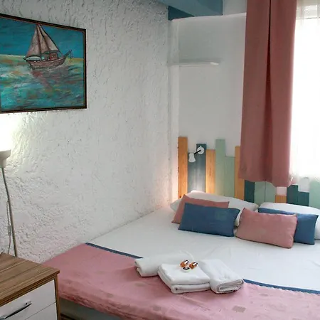 Hotel Aladeniz 2*