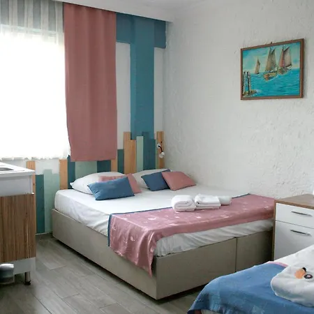 Hotel Aladeniz 2*