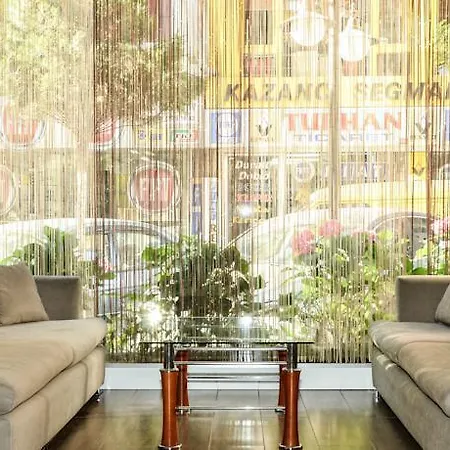 Hotel Comfort Downtown