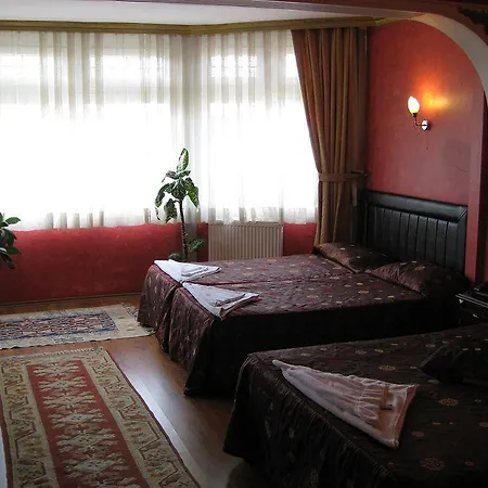 Abella Hotel 3*