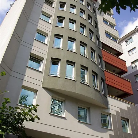 Tempo Gayrettepe 4*
