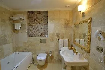 By Murat Crown Taksim Hotel