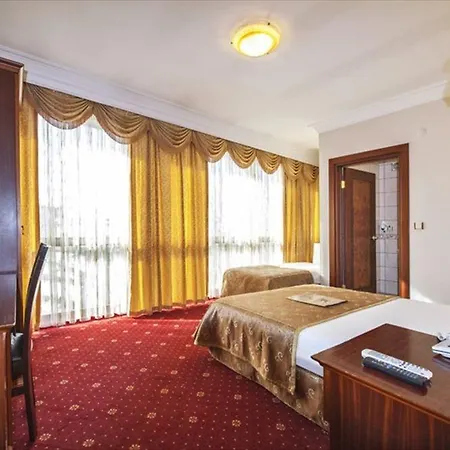 Grand Eyuboglu 3* Estambul