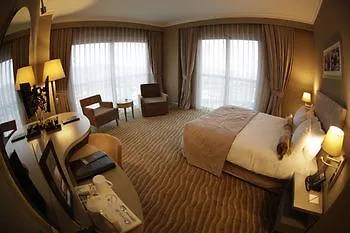 Doubletree By Hilton Atasehir And Conference Centre 5* Istanbul