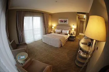 Doubletree By Hilton Atasehir And Conference Centre