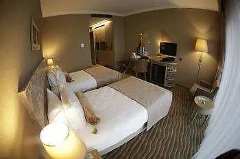 Doubletree By Hilton Atasehir And Conference Centre Hotel