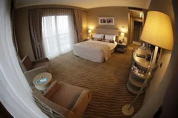Doubletree By Hilton Atasehir And Conference Centre