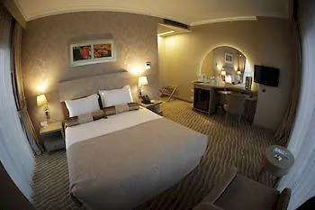 Hotel Doubletree By Hilton Atasehir And Conference Centre
