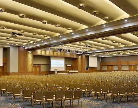Hotel Doubletree By Hilton Atasehir And Conference Centre 5*