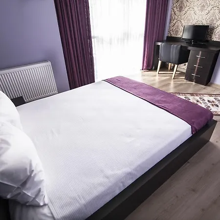 Bossuite Maltepe Стамбул
