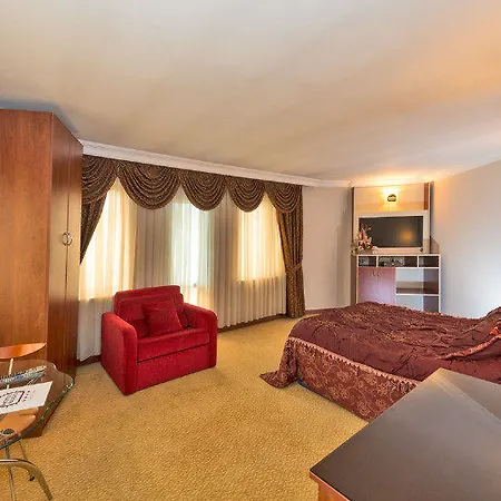 Hotel Budo 3*