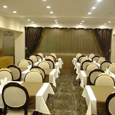 Hotel Alfa