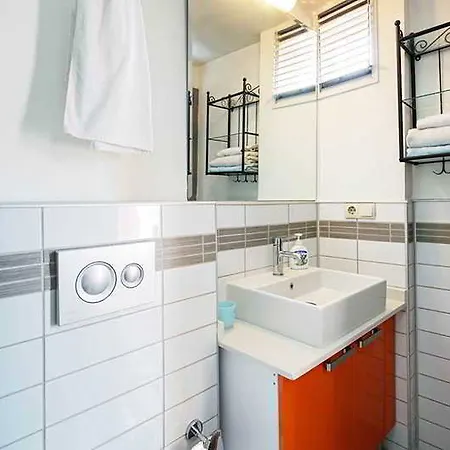 Aparthotel Ala 3*