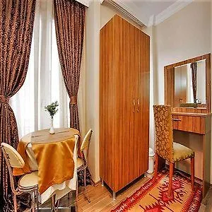 Отель Casa Mia Old