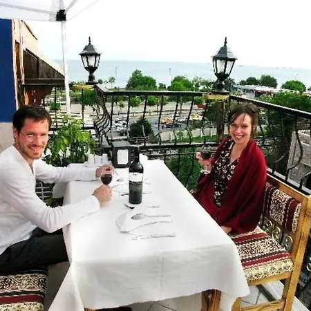Emmasaray Hotel