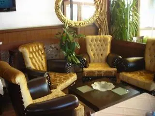 Hotell Eski 3*