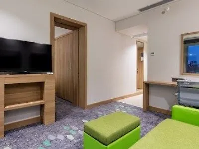 Отель Hampton By Hilton Zeytinburnu 4*