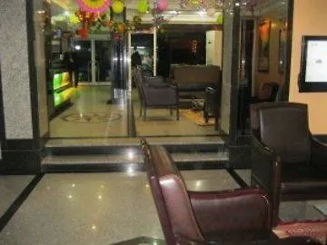 מלון Grand Oral 3*