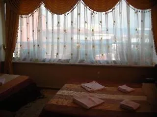 Hotell Eski 3*