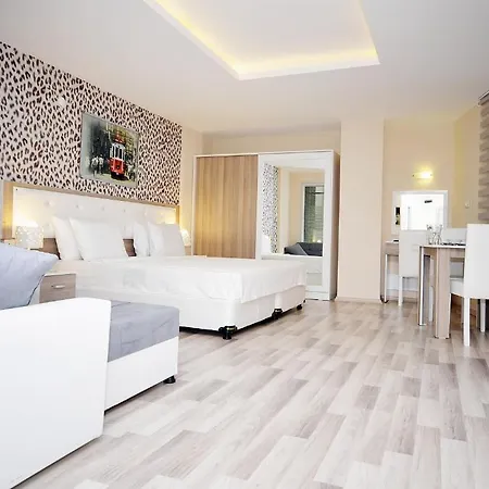 Nossa Pera Aparthotel 3*