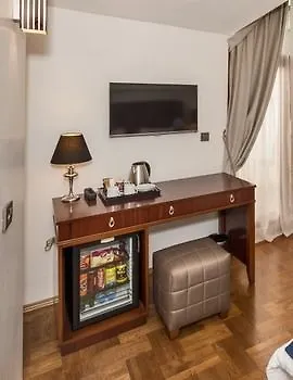 Four Doors Hotel 3*