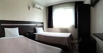 Topkapi Oezyavuz Hotel Istanbul