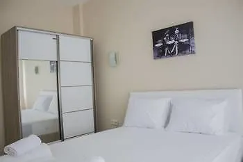 Bed & Breakfast Anova Pera