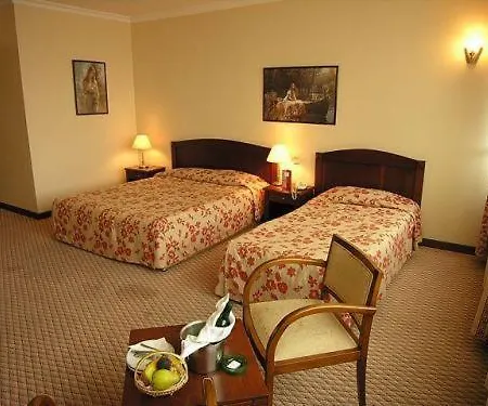Hotel Taksim Square 4*
