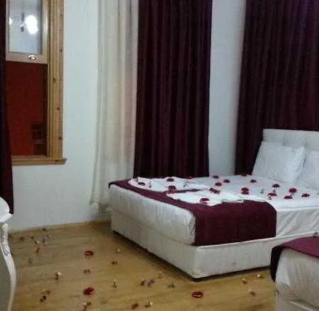Old Family Hotel