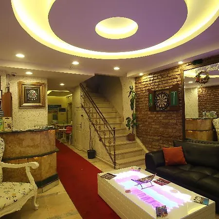 Life 3* Istanbul