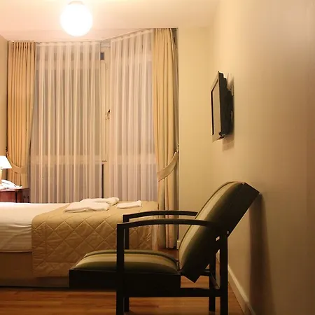 Hotel Mono