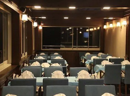 Golden Pen Hotel 3*