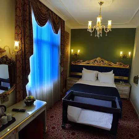 By Murat Crown Taksim Hotel 3*