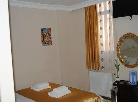Hotel Lotus 3*