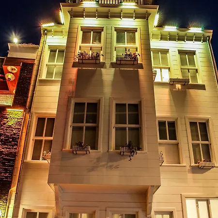 Hotel Mataraci 2*