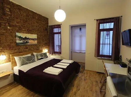 Hotel apartamentowy Piccolo 2*