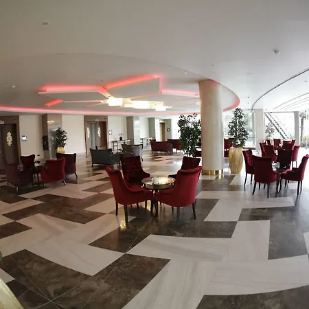 Doubletree By Hilton Atasehir & Conference Centre اسطنبول