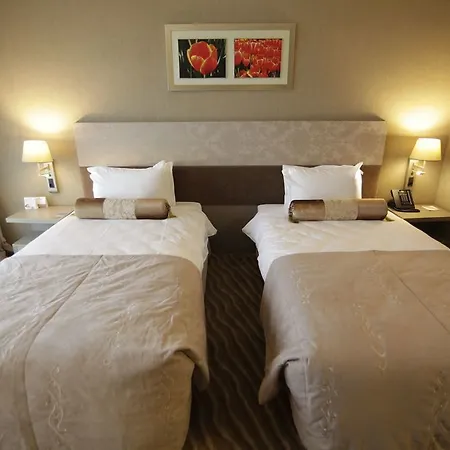 Doubletree By Hilton Atasehir & Conference Centre فندق