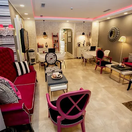 Raymond Blue Otel 3*