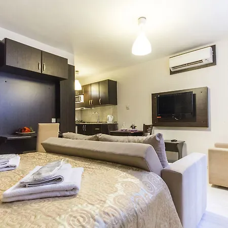 Aytur Suites Harbiye 2*