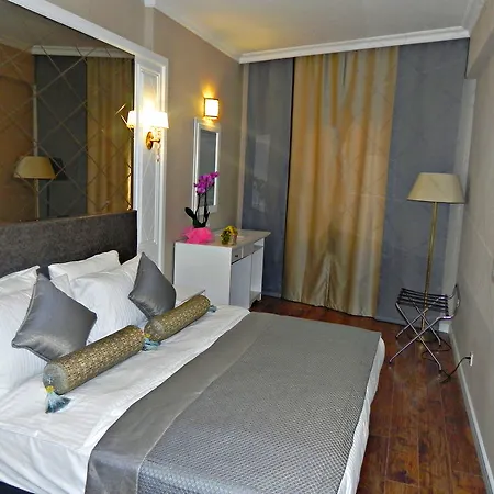 Seres Old City Hotel 3*